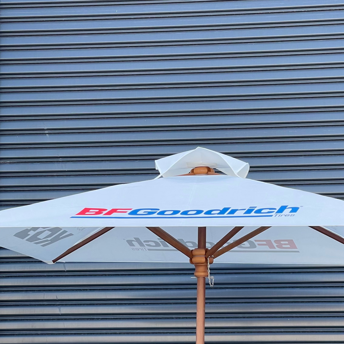 7ft White Timber Umbrella – BFGoodrich